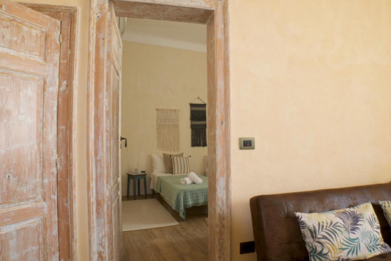 Ai Due Mori Apt By Addler House Ospitality Noto Exterior photo